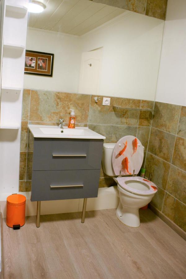 Les Noyers Aulnay Bed and Breakfast Aulnay  Exteriör bild